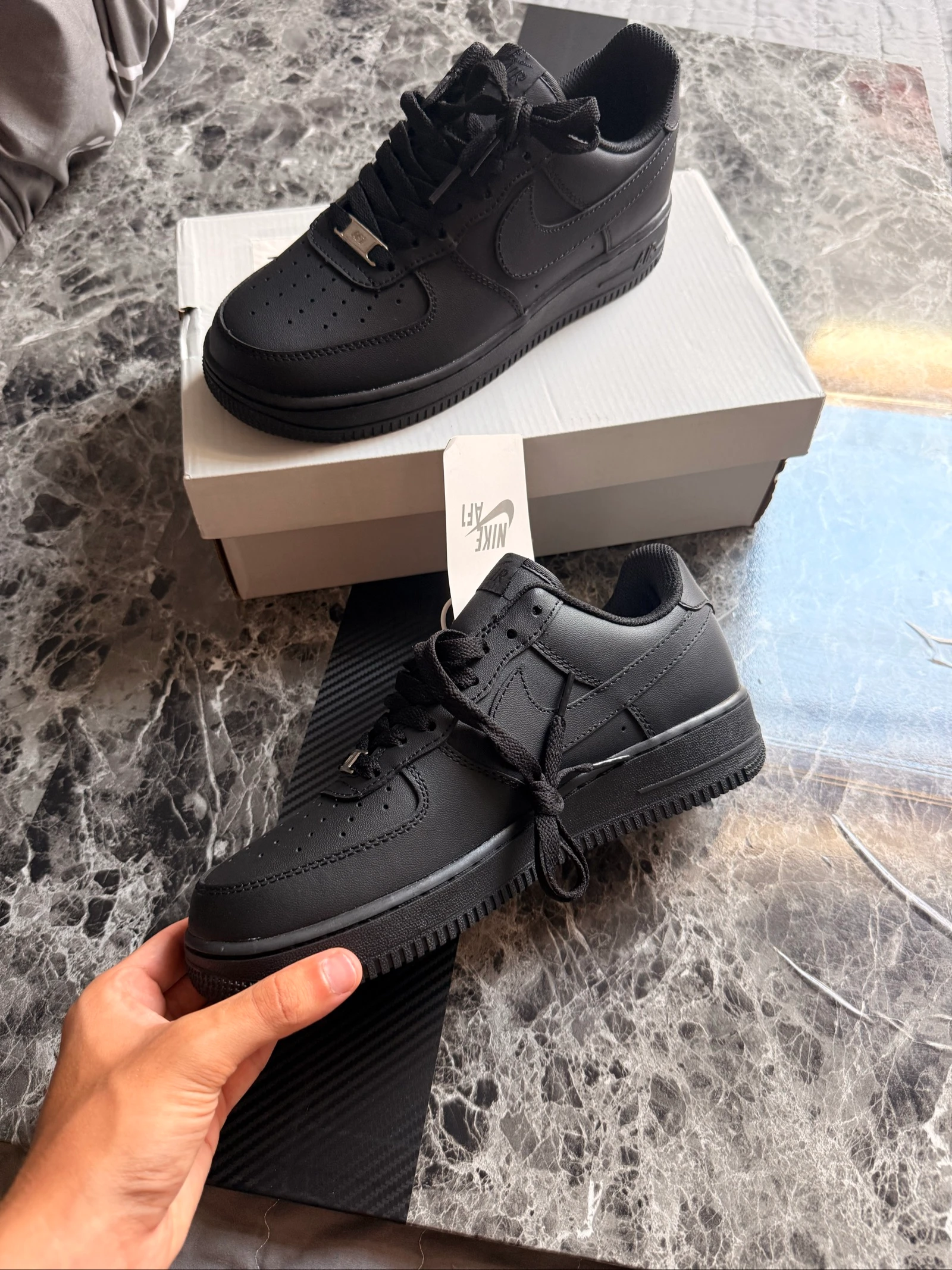 Nike Air Force 1 ’07 Triplo Preto – Tamanho 40 – photo 3